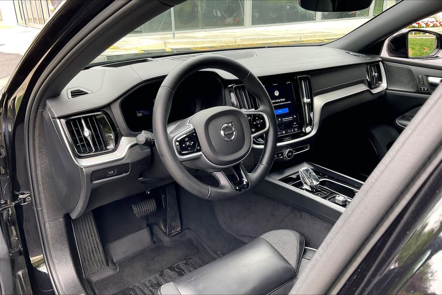 Used 2023 Volvo S60 B5 Ultimate w/ Climate Package AWD/4WD image 17