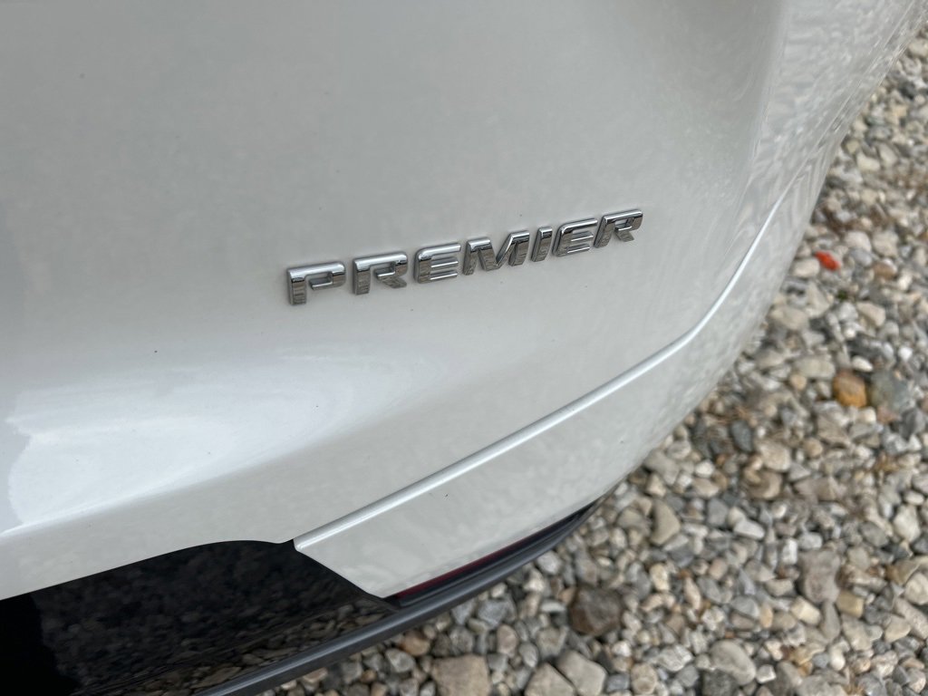 Used 2023 Chevrolet Blazer Premier image 37