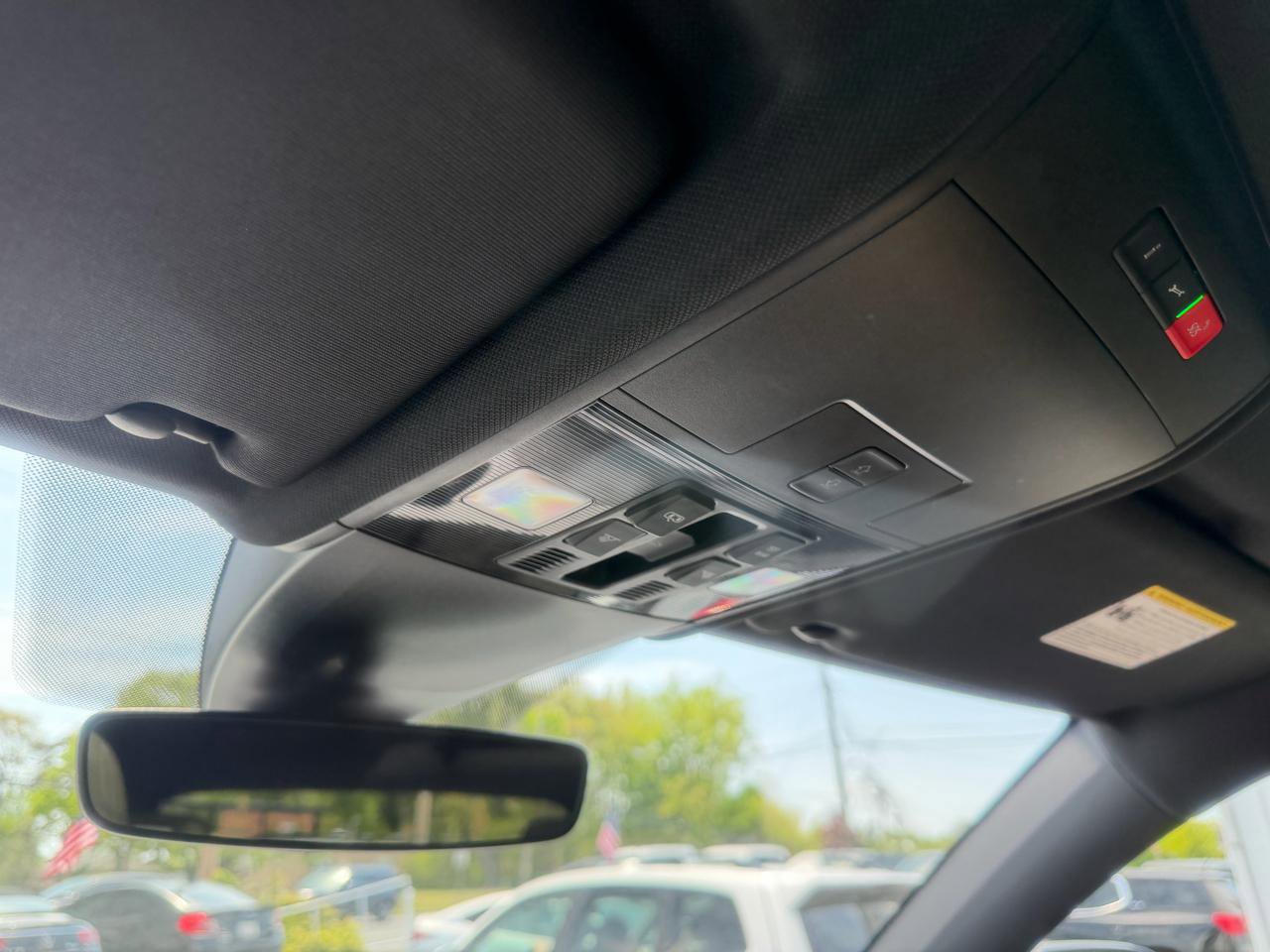 Used 2020 Volkswagen Atlas Cross Sport SEL AWD/4WD image 14