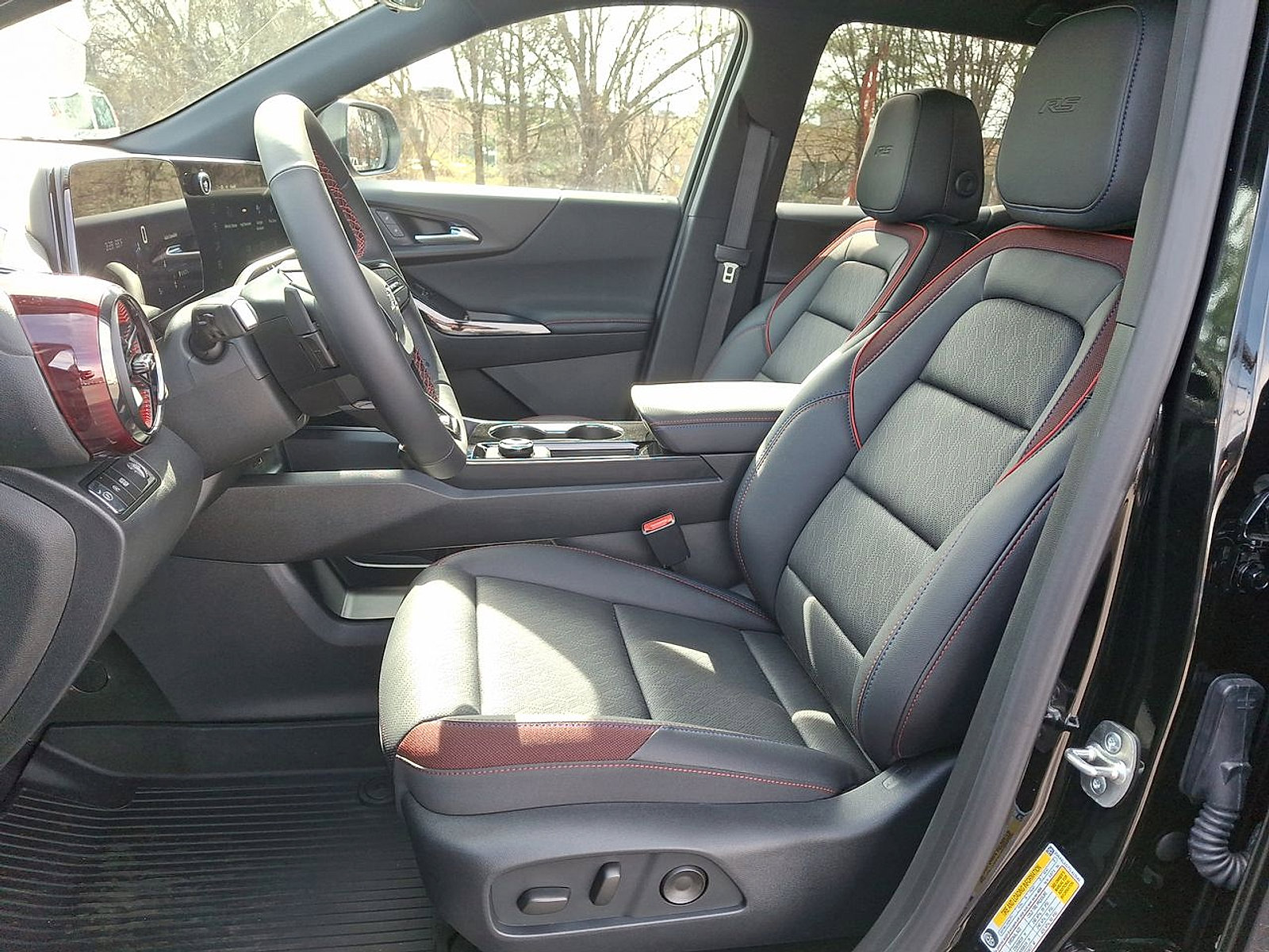 New 2026 Chevrolet Equinox RS w/ Convenience Package III image 14