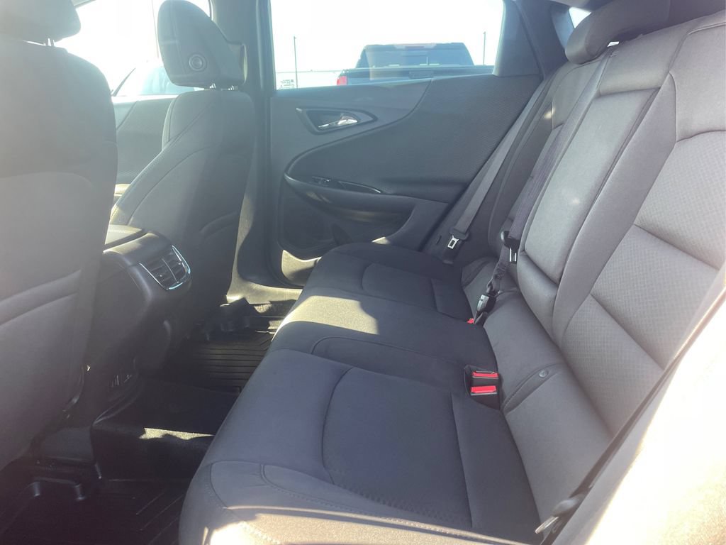 Used 2016 Chevrolet Malibu LT w/ Driver Confidence Package FWD image 21