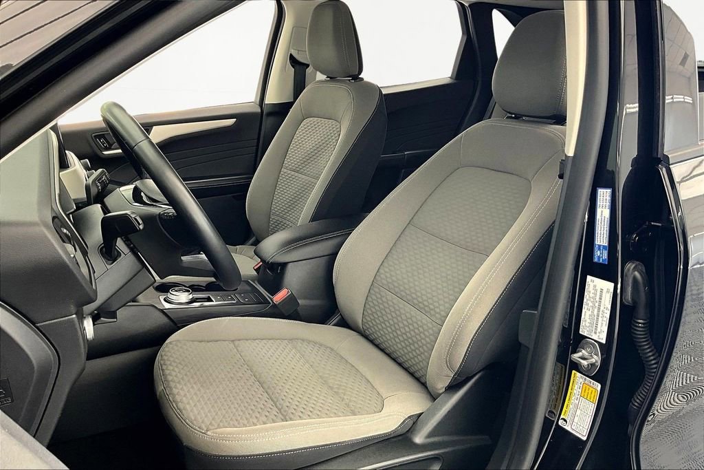 Used 2022 Ford Escape SE w/ Convenience Package image 25