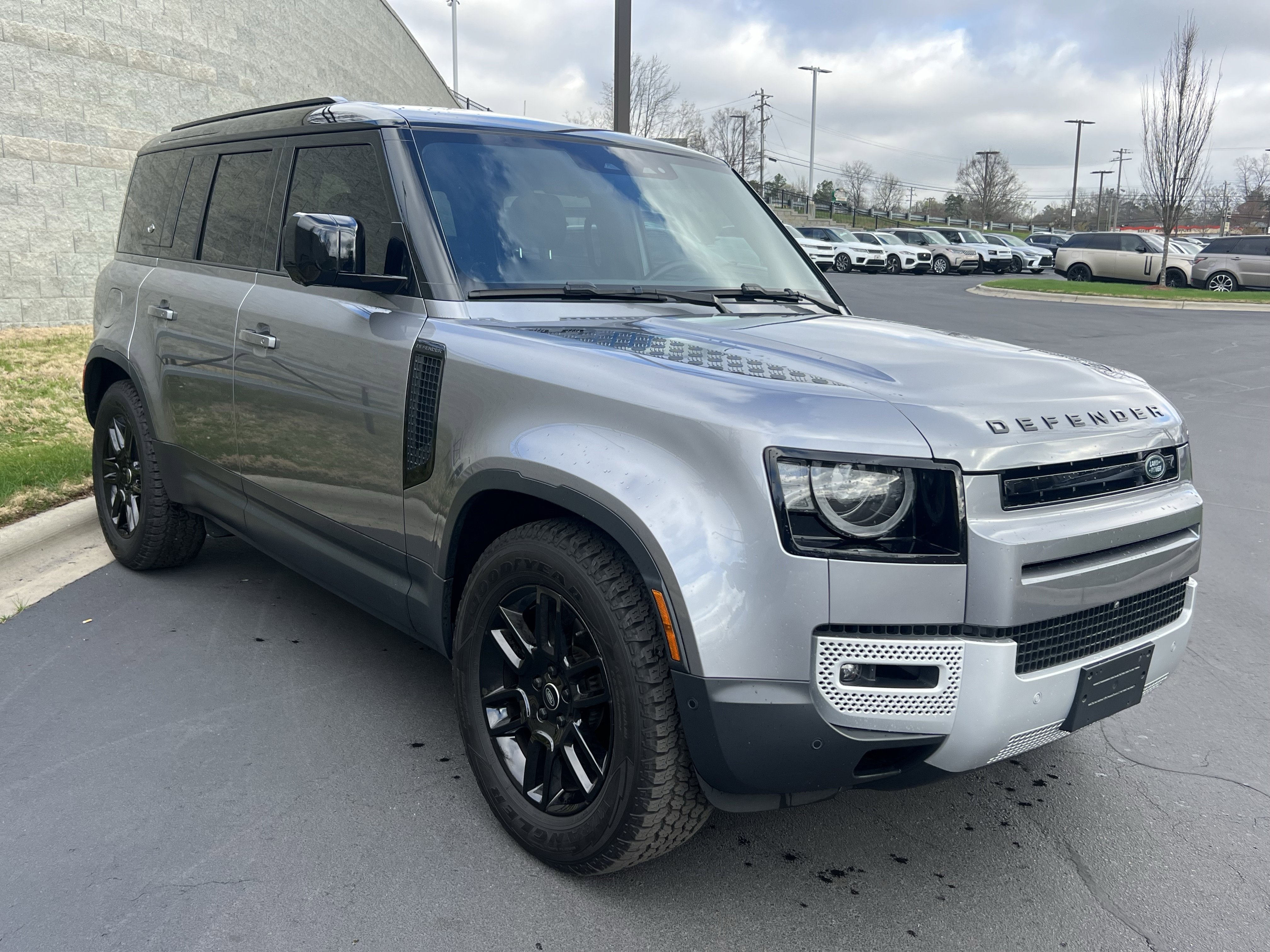 Certified 2024 Land Rover Defender 110 S image 9