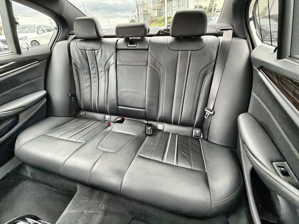 Used 2019 BMW 540i xDrive w/ Premium Package AWD/4WD image 21