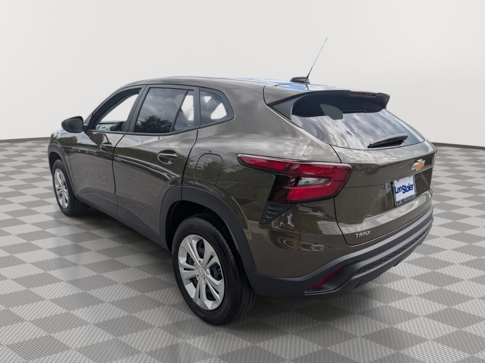 Used 2024 Chevrolet Trax LS FWD image 3