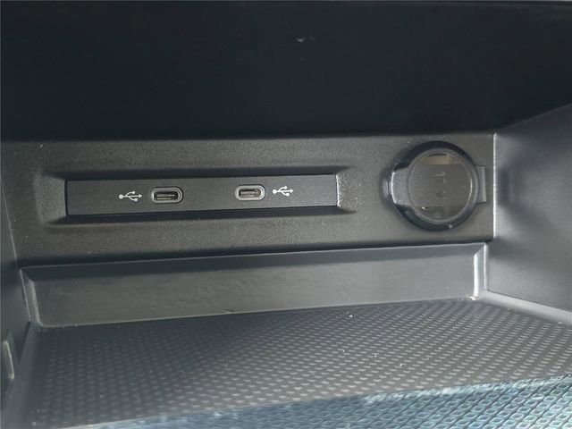 Used 2025 Volkswagen Taos S FWD image 18