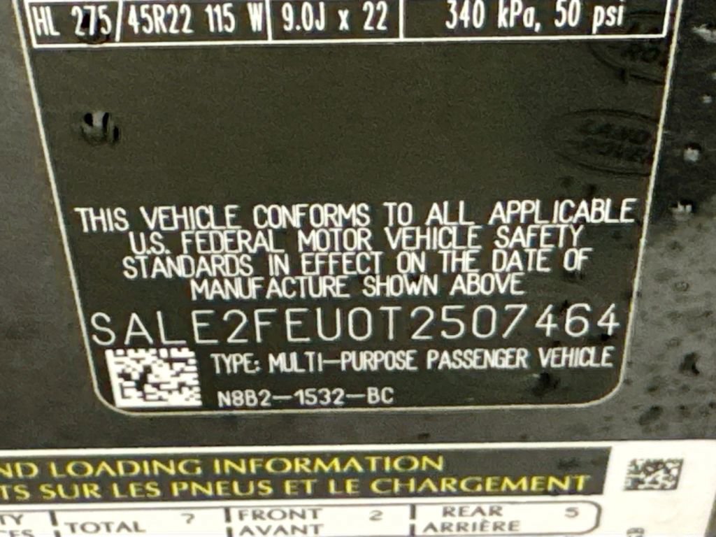 New 2026 Land Rover Defender 130 X-Dynamic SE image 32