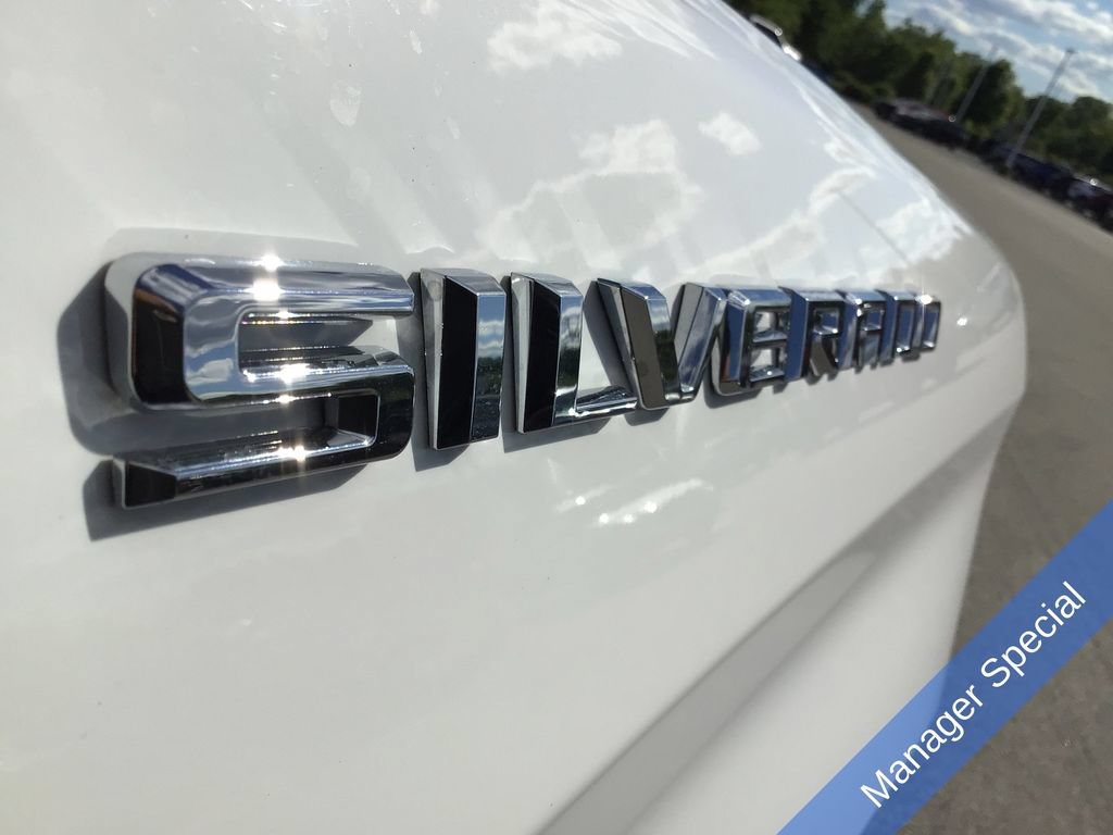 Used 2025 Chevrolet Silverado 1500 LT w/ Work Truck Package AWD/4WD image 15