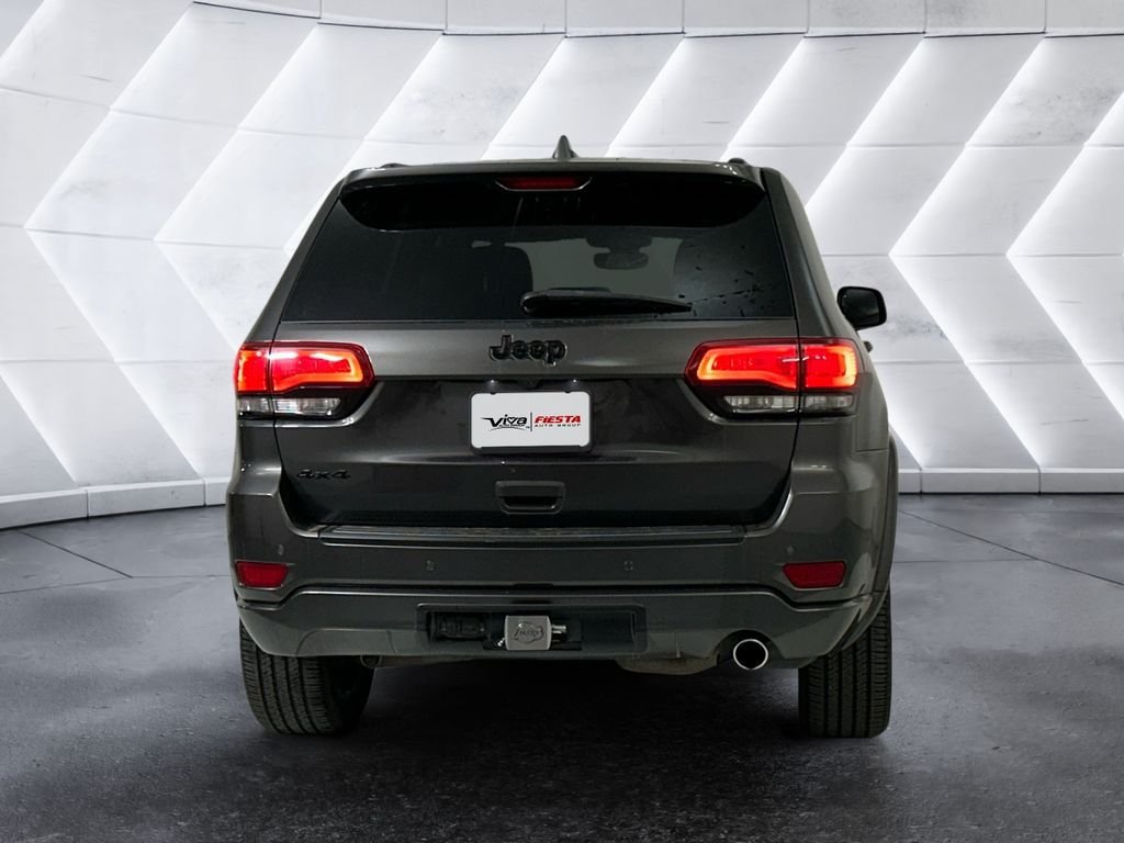 Used 2019 Jeep Grand Cherokee Altitude AWD/4WD image 5