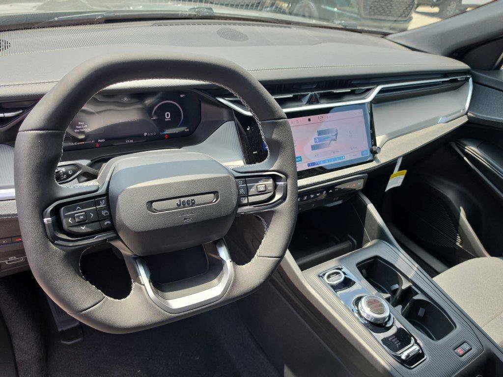 New 2026 Jeep Cherokee Laredo AWD/4WD image 13