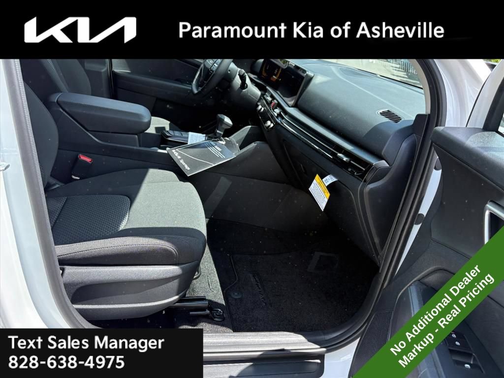 New 2026 Kia Sportage LX AWD/4WD image 18