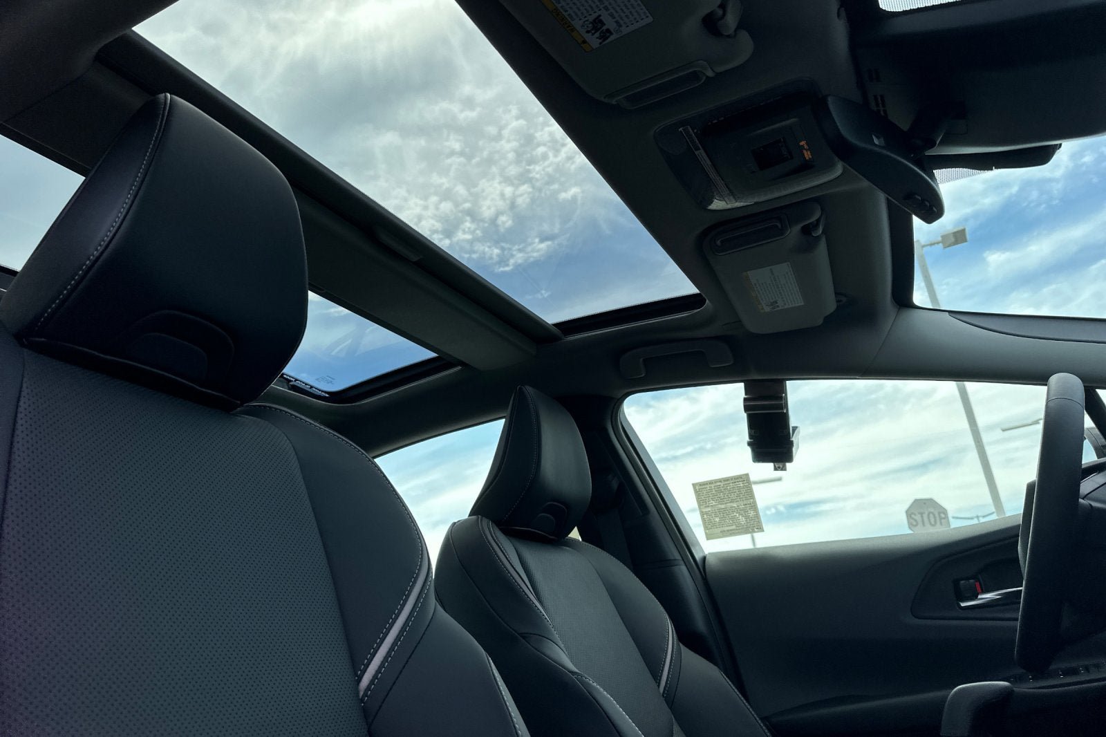 New 2026 Toyota Prius XLE FWD image 16