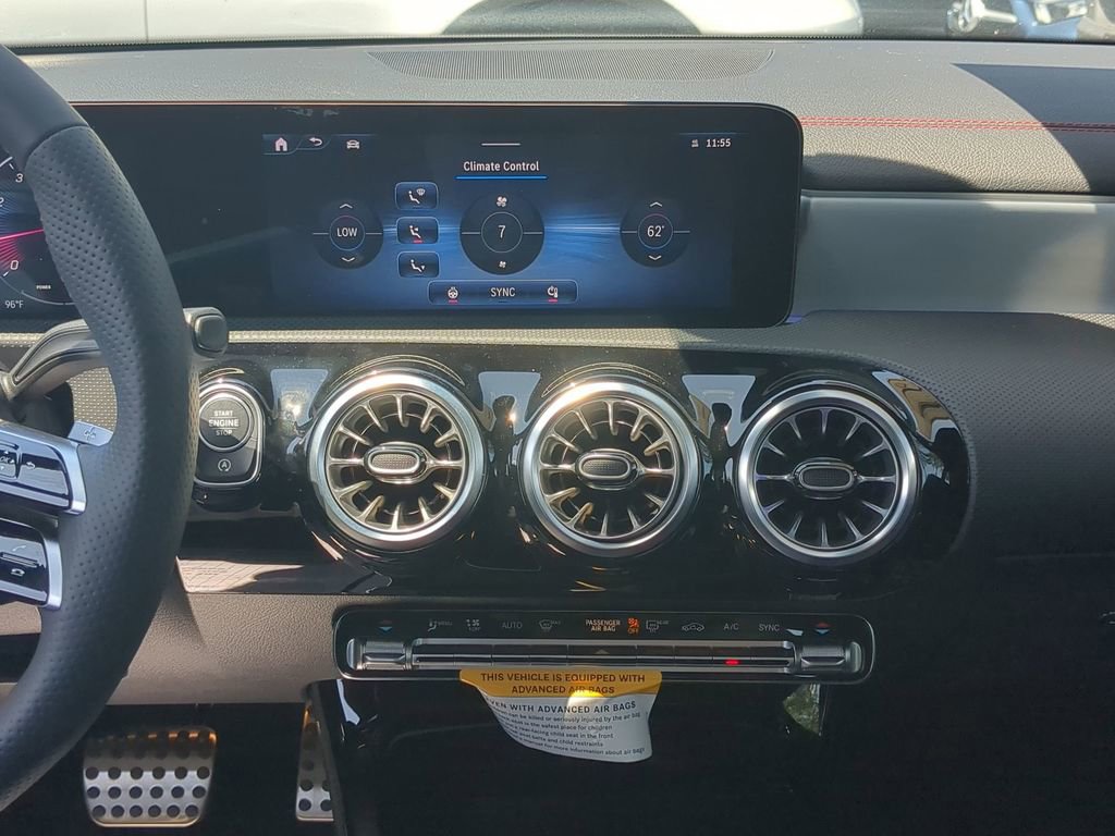 New 2025 Mercedes-Benz CLA 250 4MATIC image 5