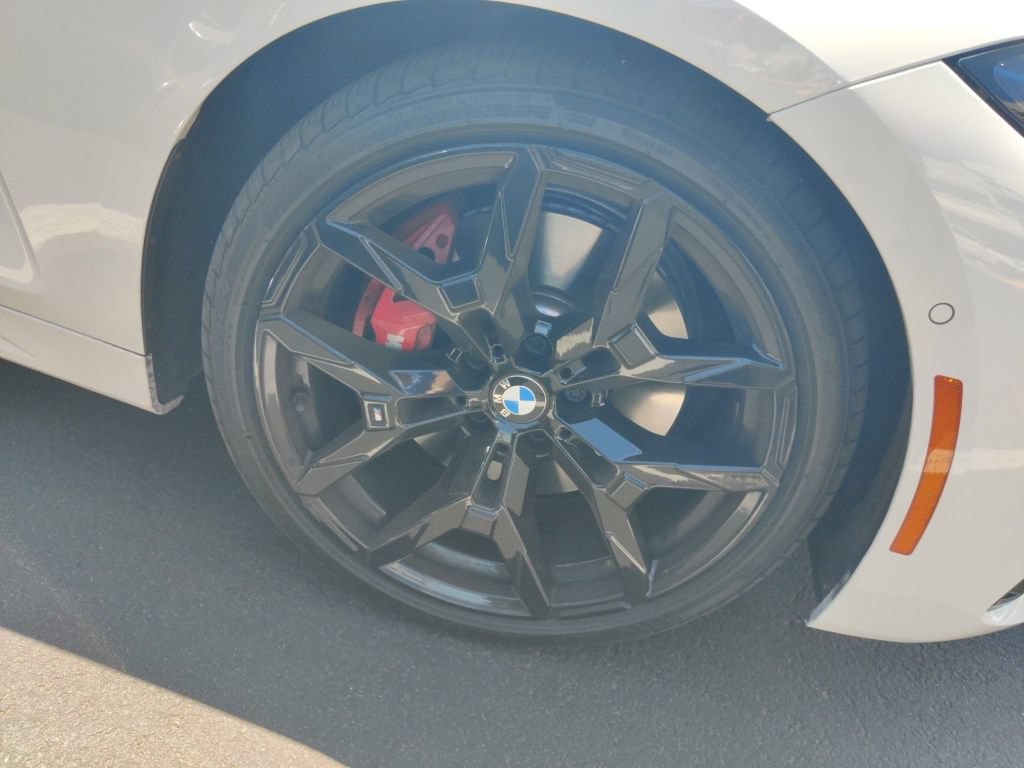 Used 2026 BMW M440i Convertible w/ Premium Package RWD image 12