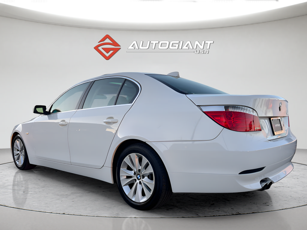 Used 2004 BMW 545i Sedan RWD image 4