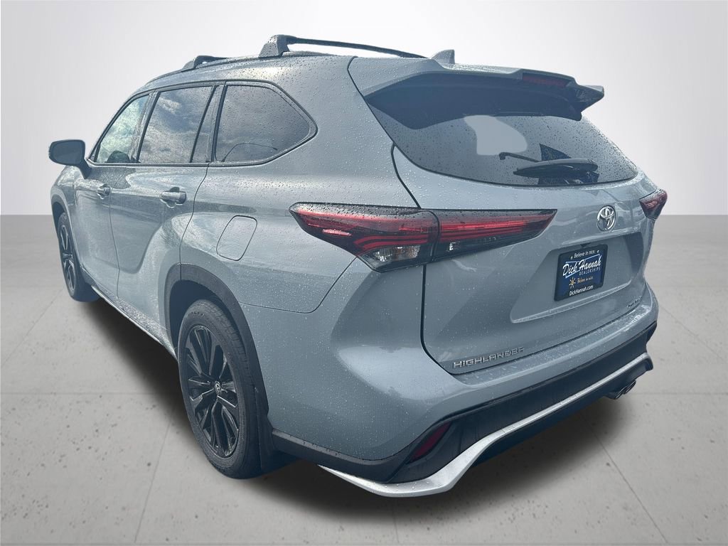 Certified 2025 Toyota Highlander XSE AWD/4WD image 10