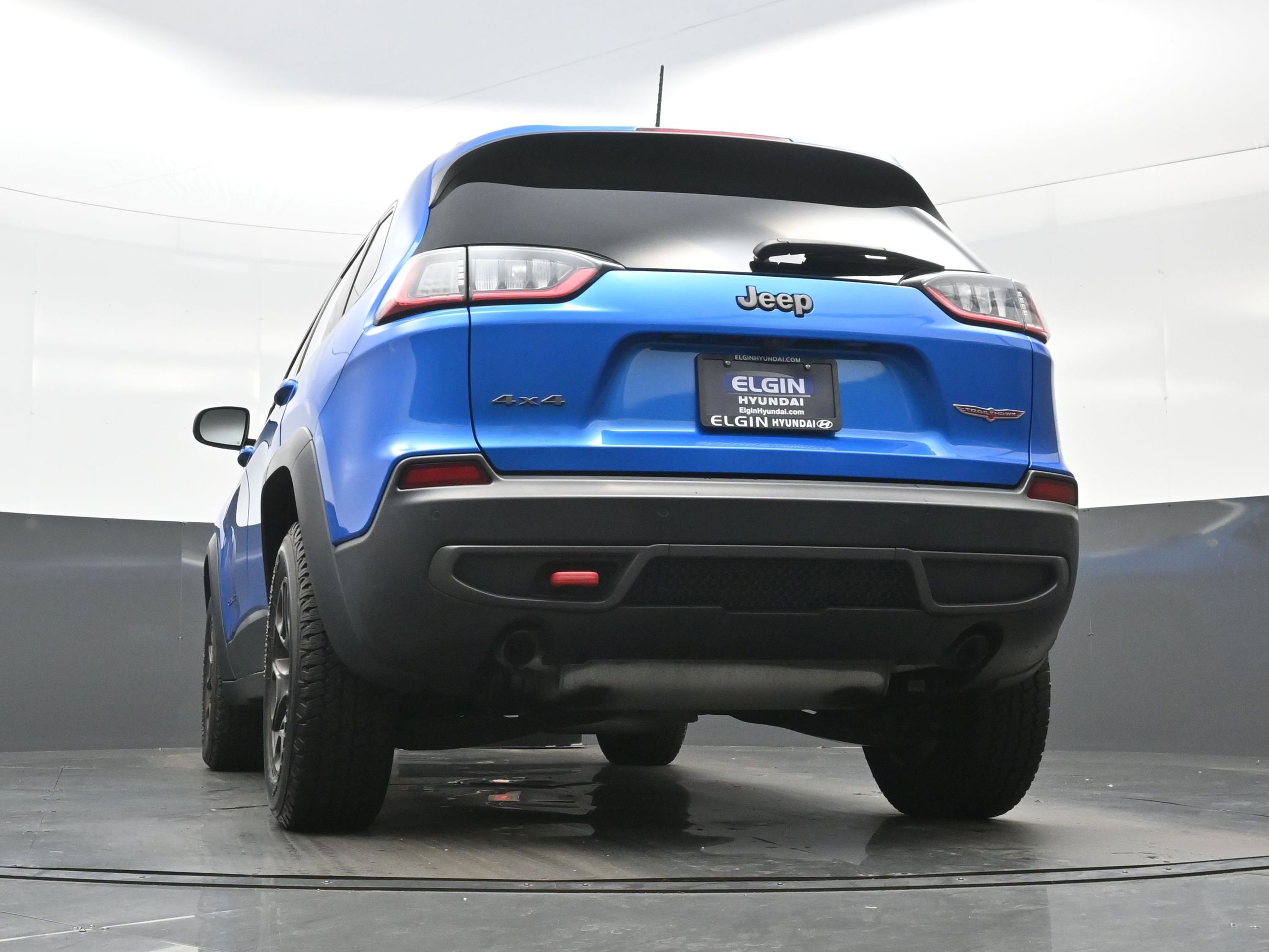 Used 2021 Jeep Cherokee Trailhawk w/ Sun, Sound & Nav Group AWD/4WD image 31