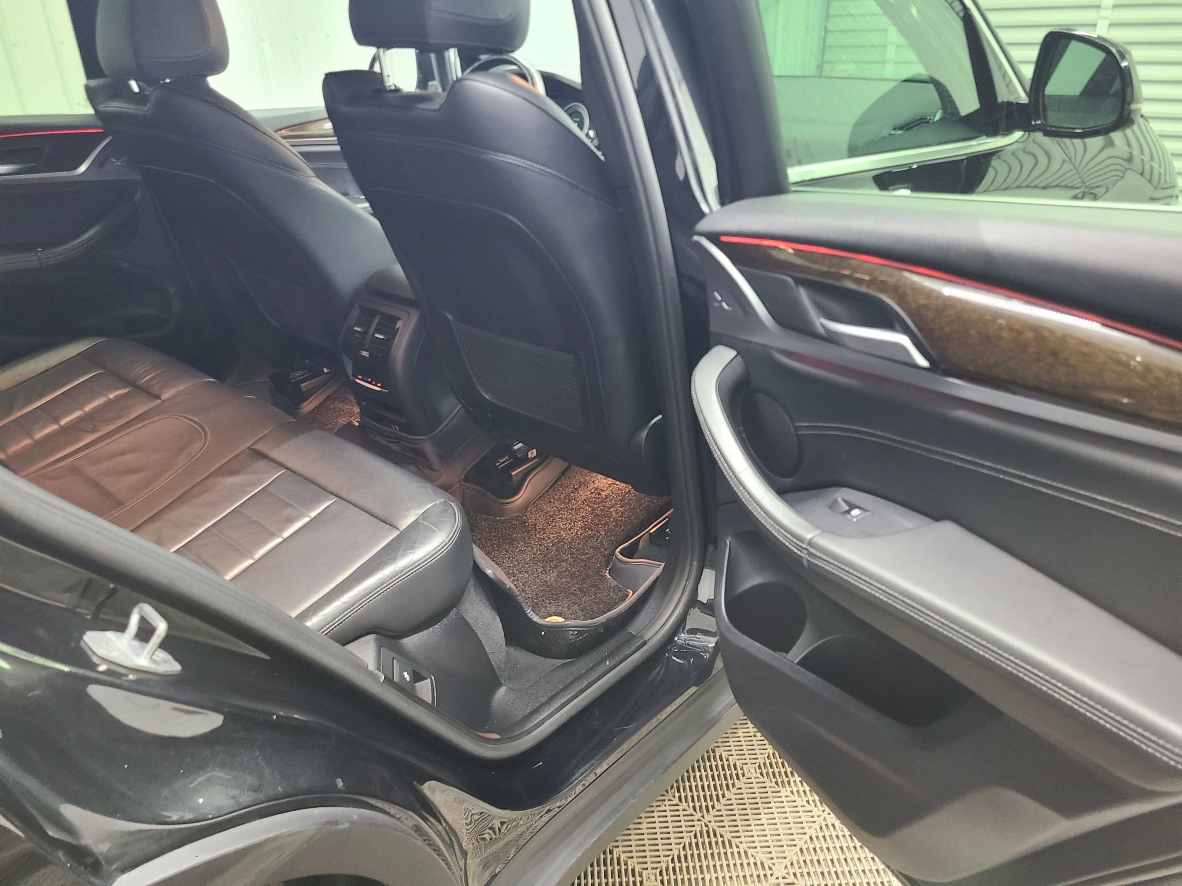 Used 2018 BMW X3 xDrive30i w/ Convenience Package image 37