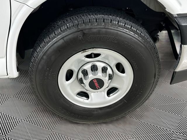 Used 2024 GMC Savana 2500 w/ Driver Convenience Package image 25