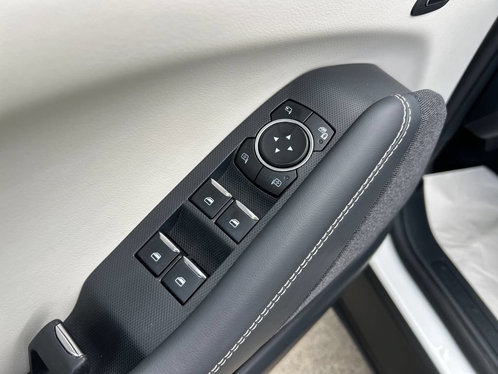 Used 2025 Ford Mustang Mach-E Premium AWD/4WD image 13