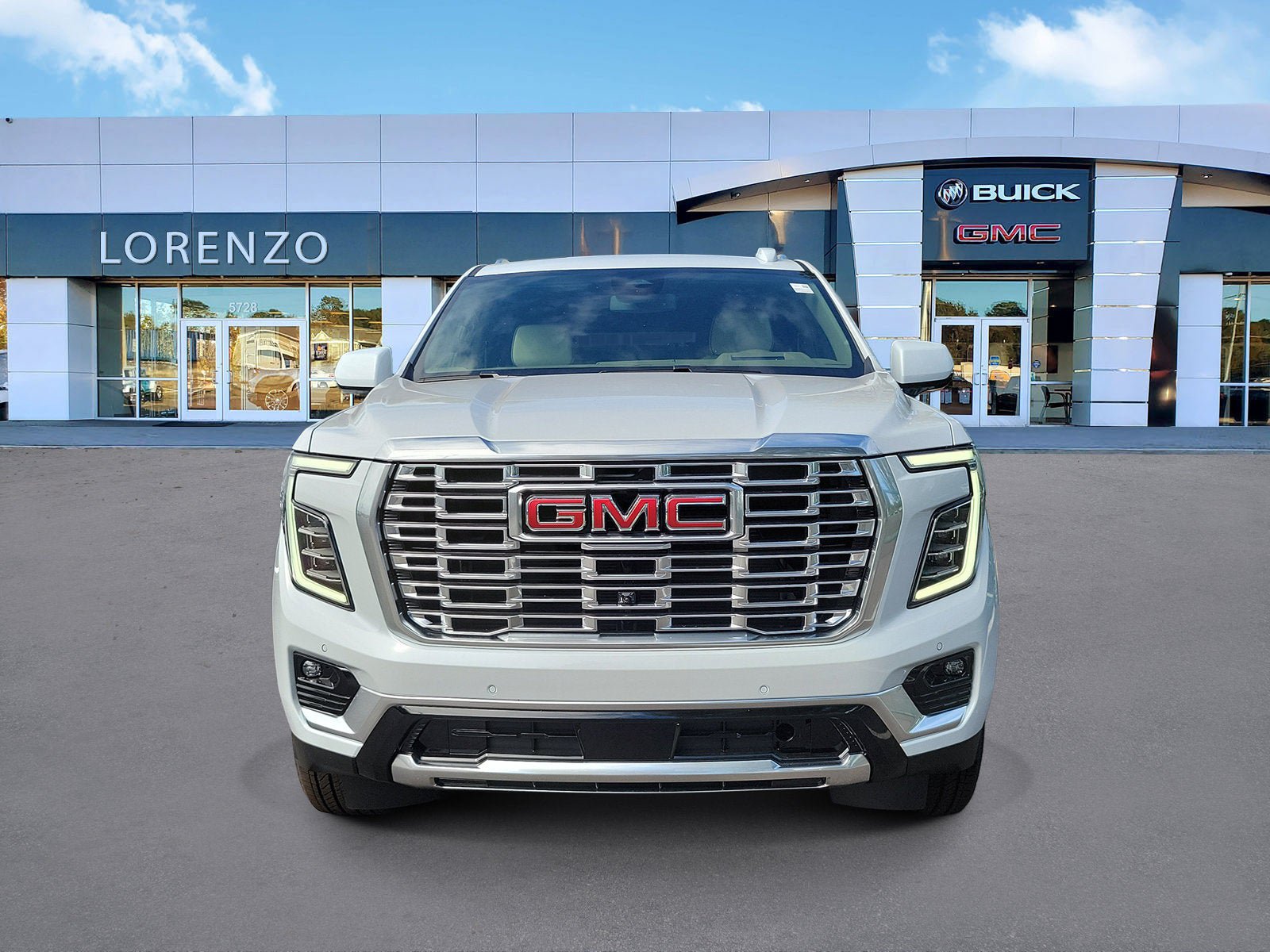 New 2026 GMC Yukon XL Denali w/ Sun & Power Step Package RWD image 2