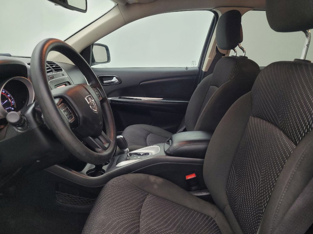 Used 2020 Dodge Journey SE FWD image 17