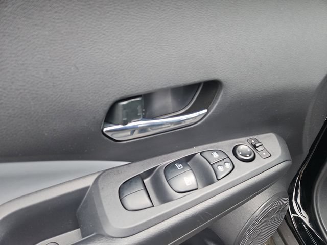 Certified 2024 Nissan Kicks SR w/ SR Premium Package FWD image 23