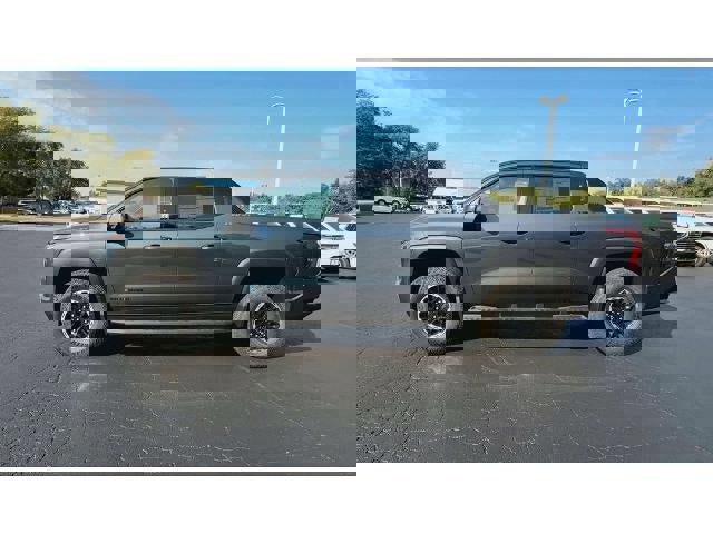 New 2026 Chevrolet Silverado EV Trail Boss image 5