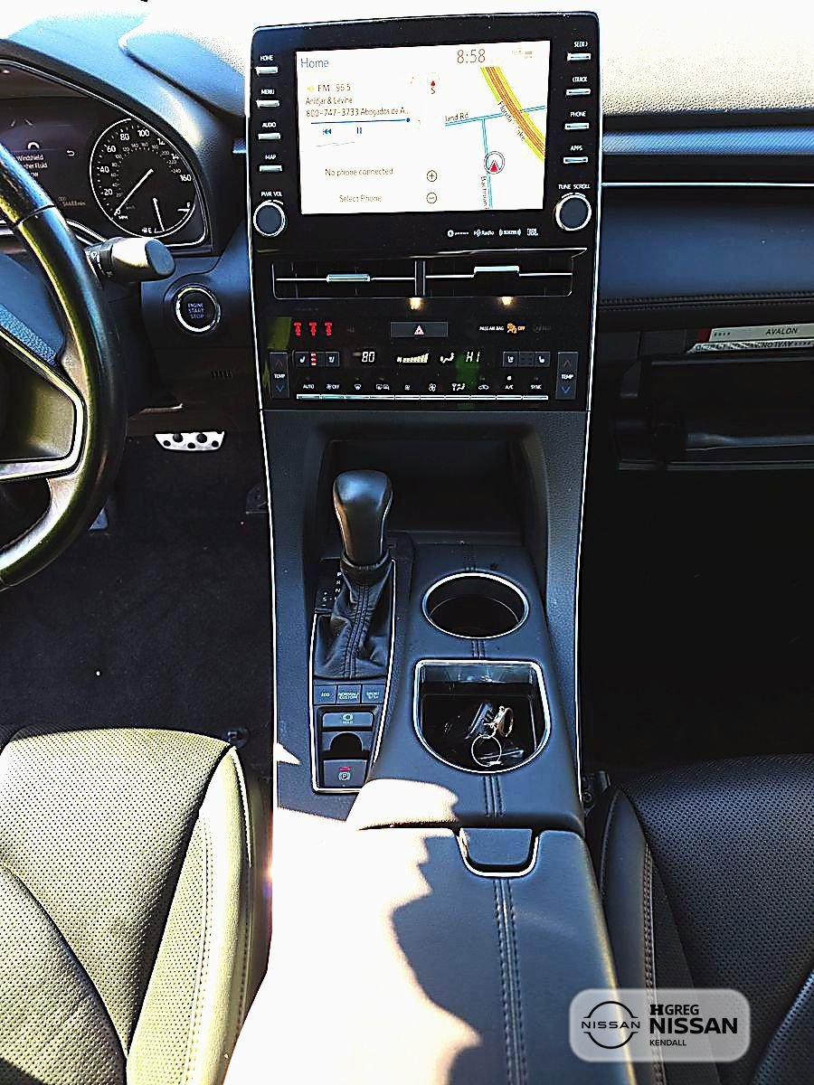 Used 2019 Toyota Avalon Touring image 18