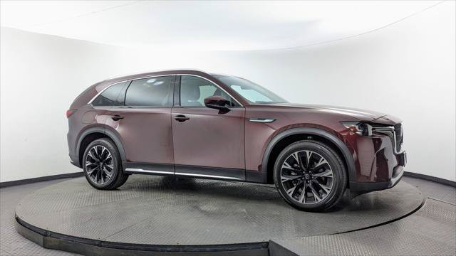 Used 2024 MAZDA CX-90 Plug-In Hybrid w/ Premium Pkg AWD/4WD image 11