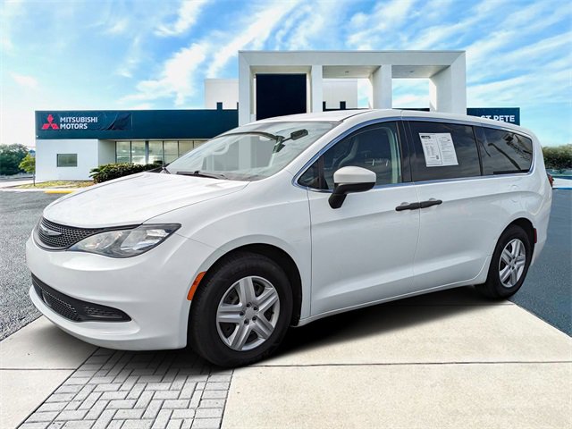 Used 2021 Chrysler Voyager L