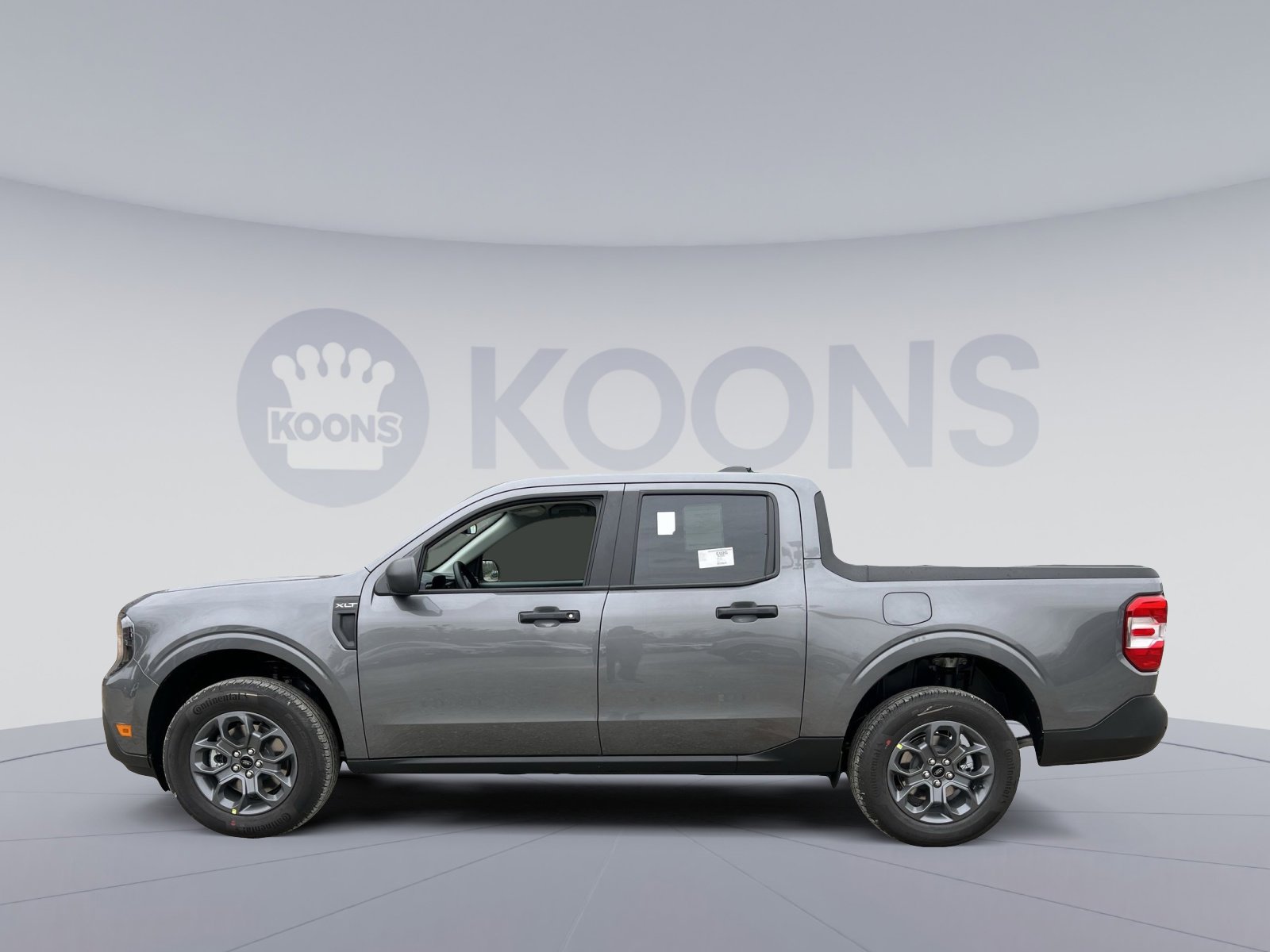 New 2025 Ford Maverick XLT w/ Equipment Group 302A image 2