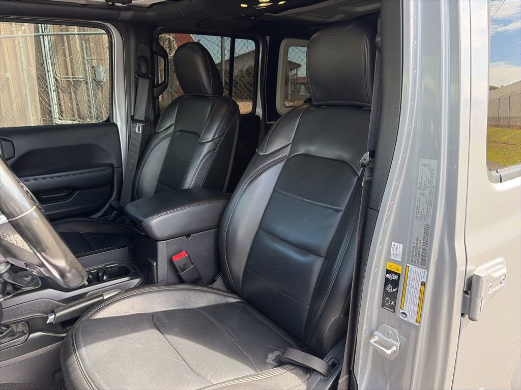 Used 2021 Jeep Wrangler Unlimited Sahara image 12