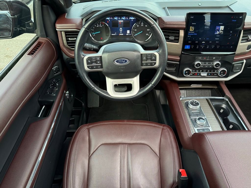 Used 2024 Ford Expedition Max Limited image 30