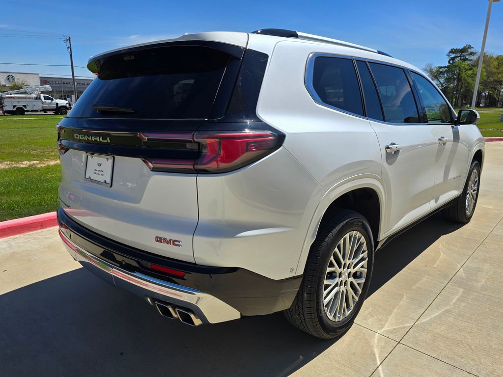 Used 2025 GMC Acadia Denali w/ Super Cruise Package image 6