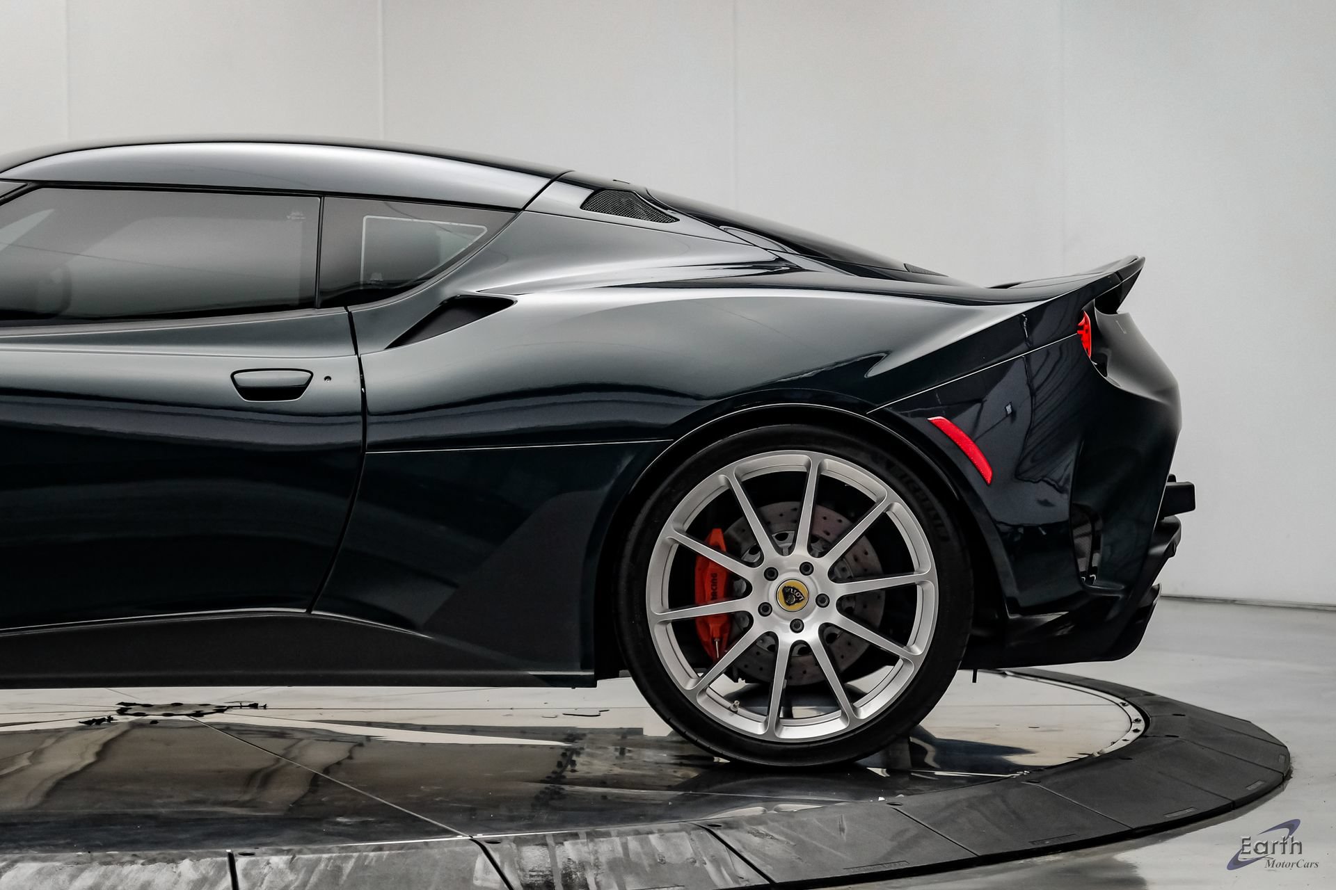 Used 2020 Lotus Evora RWD image 11