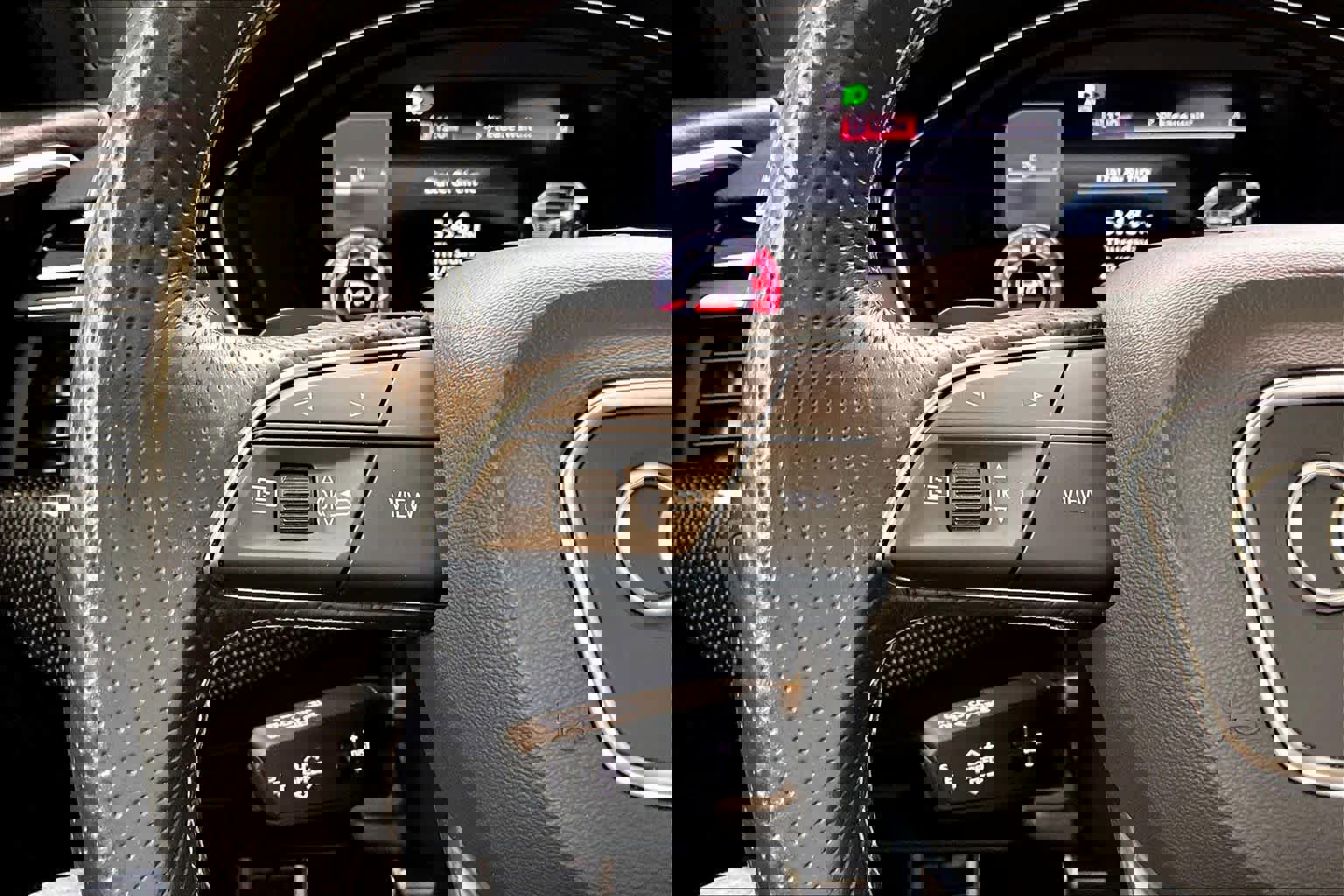 Used 2023 Audi S4 Premium Plus w/ Premium Plus Package image 23