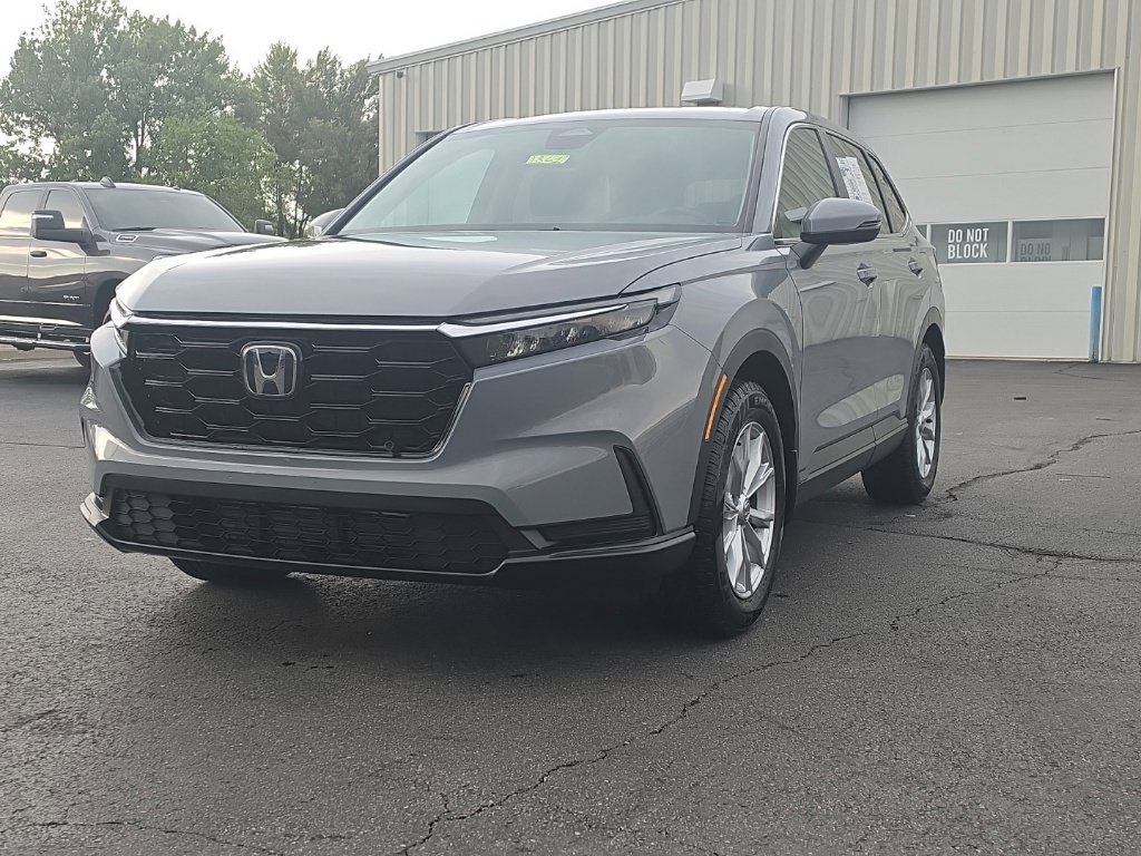 Used 2024 Honda CR-V EX image 3