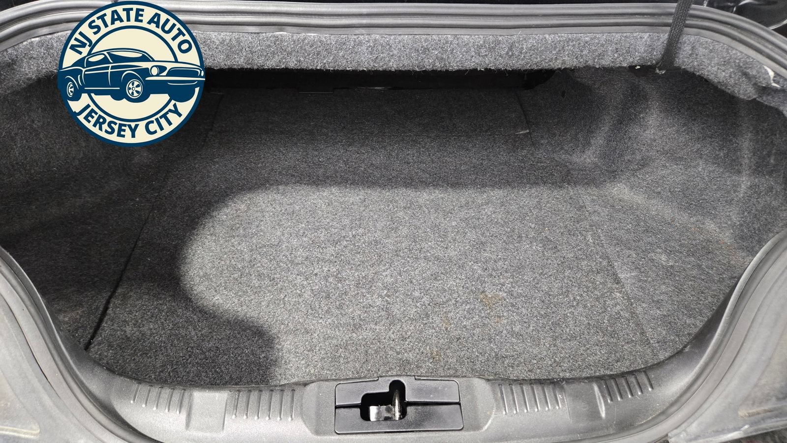 Used 2020 Ford Mustang GT Premium RWD image 32