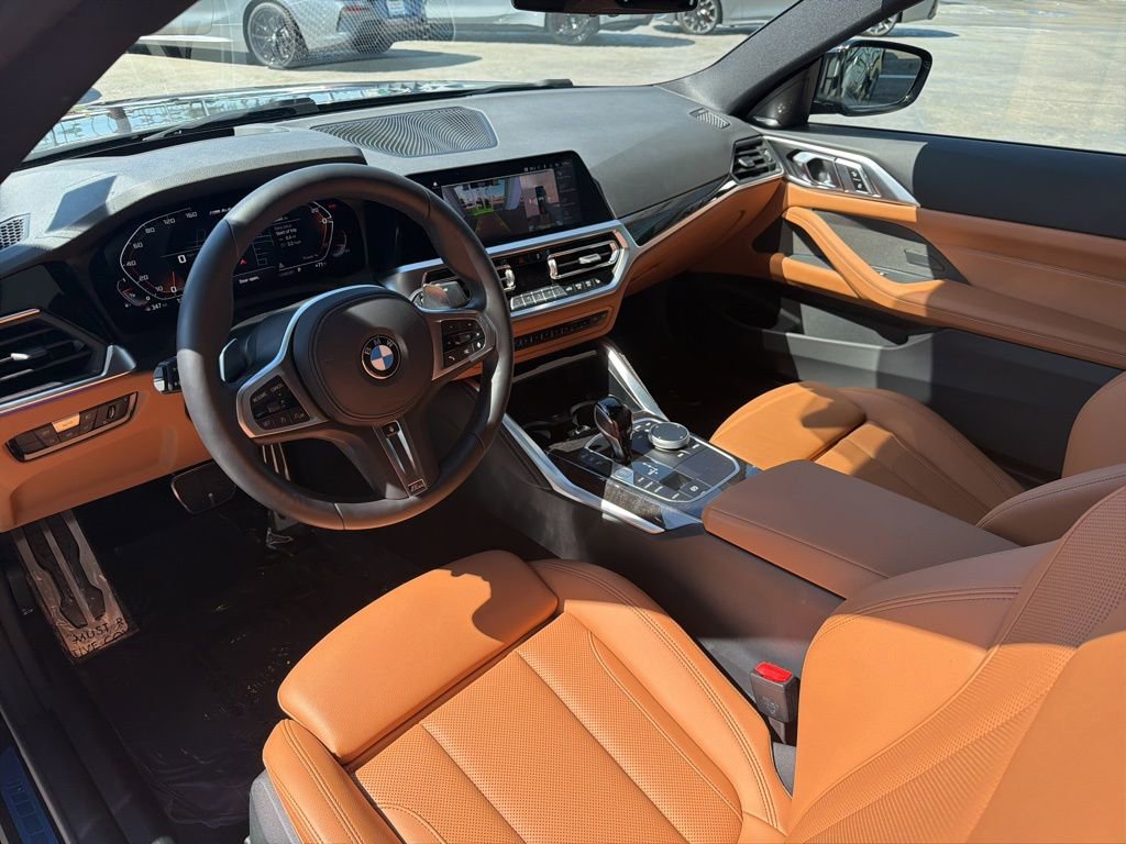 Used 2023 BMW M440i Coupe w/ Premium Package image 9