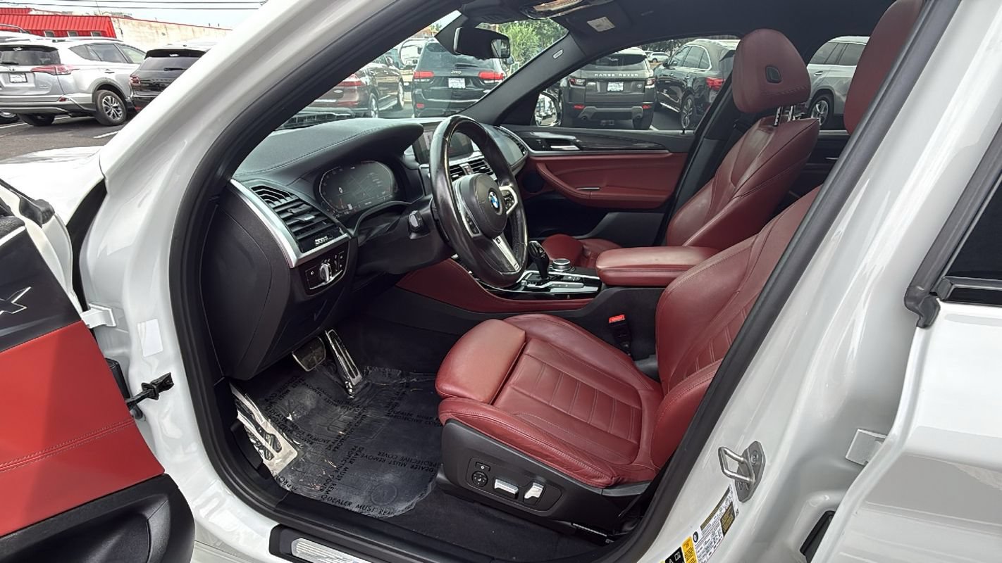 Used 2021 BMW X4 xDrive30i w/ M Sport Package AWD/4WD image 10