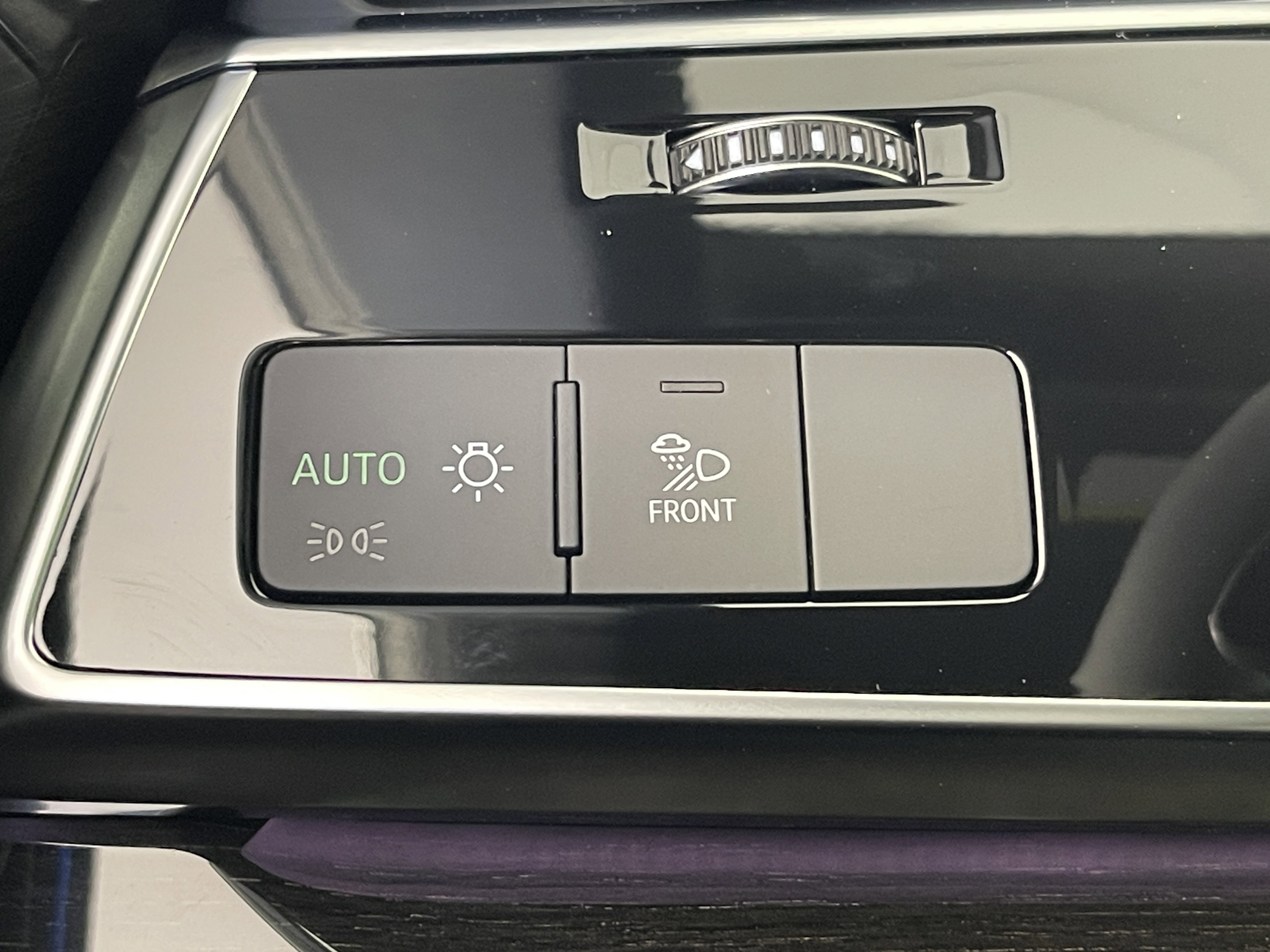 New 2025 Audi Q8 Premium Plus image 27