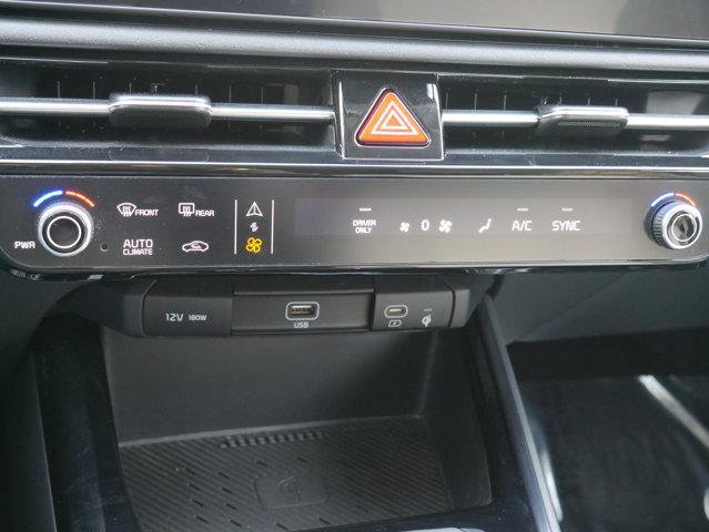 Used 2023 Kia Niro EX image 20