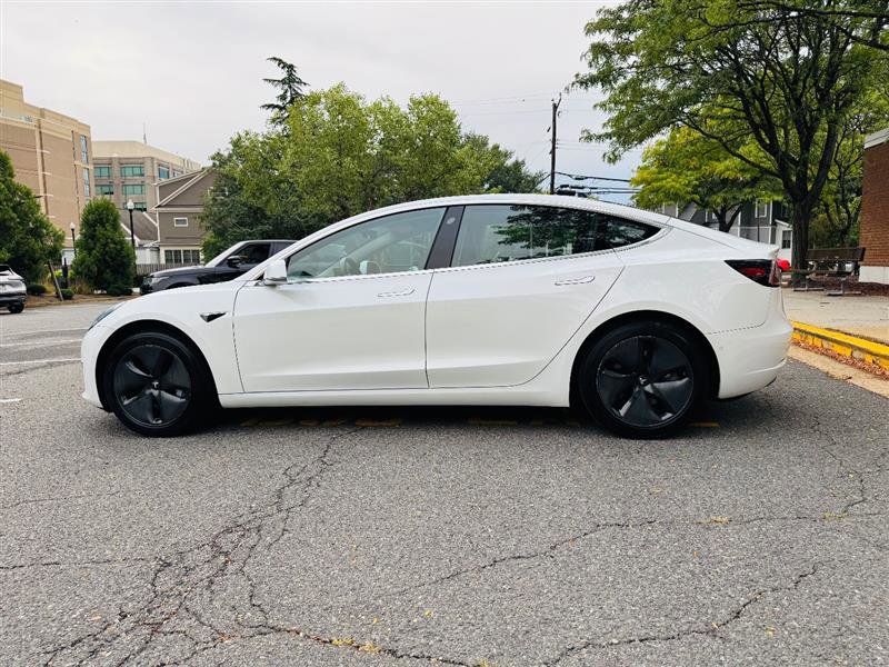 Used 2018 Tesla Model 3 image 13