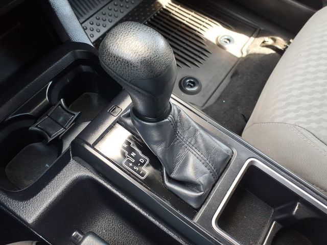 Used 2022 Toyota Tacoma SR AWD/4WD image 24
