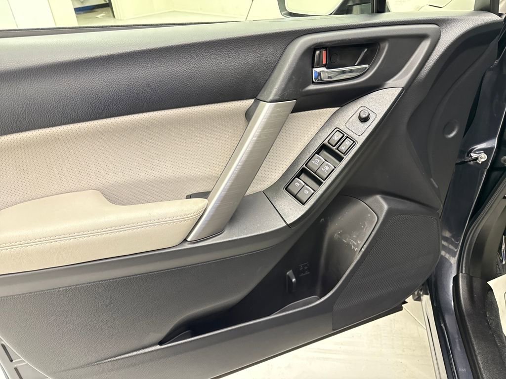 Used 2018 Subaru Forester 2.5i Limited image 11