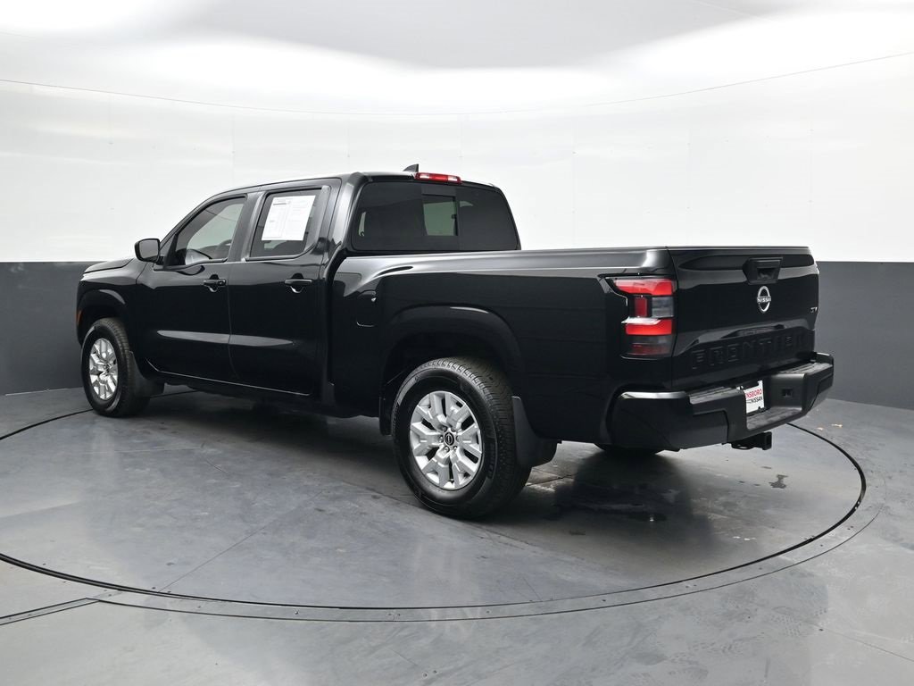 Used 2024 Nissan Frontier SV image 6