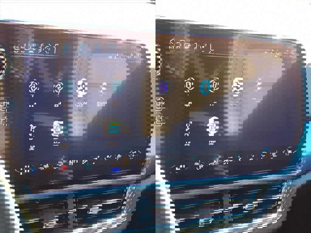 New 2026 Chevrolet Equinox EV LT image 20