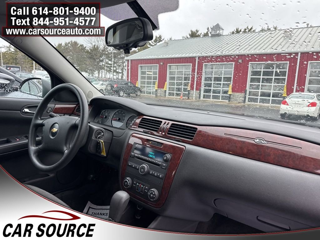Used 2009 Chevrolet Impala LT image 24