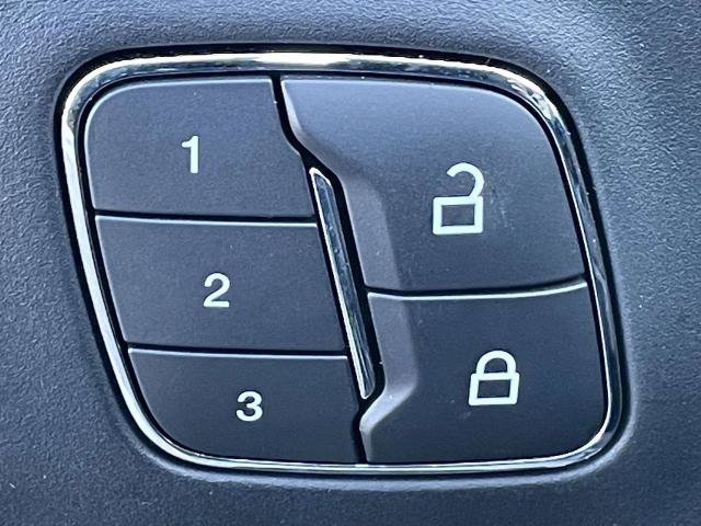 Certified 2025 Ford Mustang Dark Horse image 8